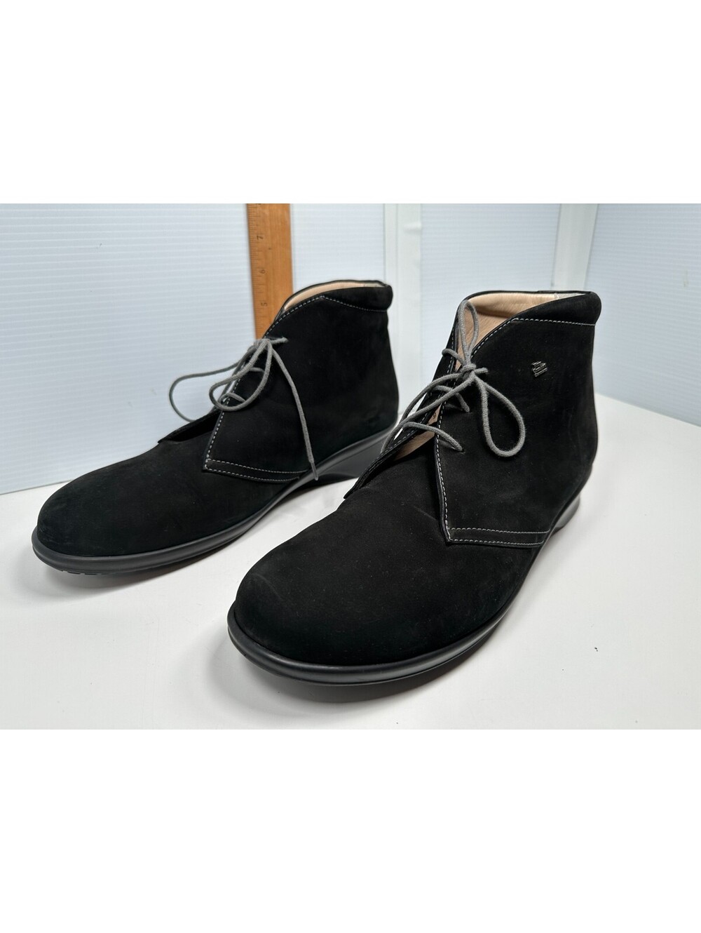 Women's Finn Comfort Mostar Black Nubuck? Suede US 9 NO SHOE INSERT